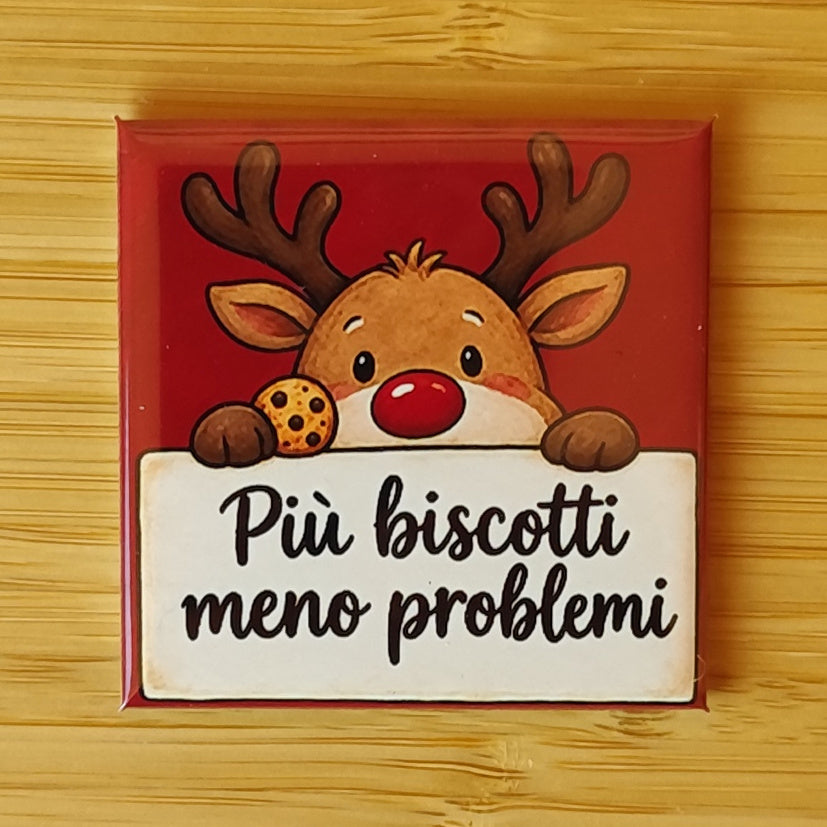 Calamita Più biscotti meno problemi, variante rosso — Natale, Fahrcara — vista frontale della calamita.